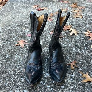 Old Gringo Yippee Ki Yay boots. Size 7.